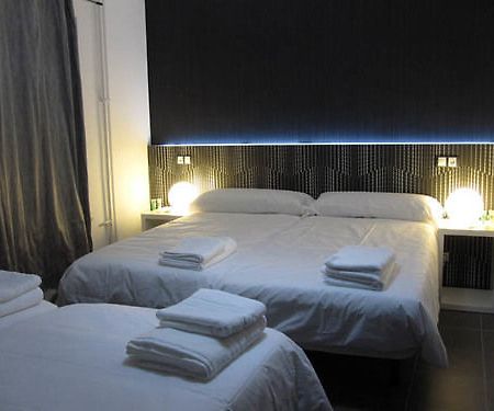 Hostal Gonzala By Gaiarooms سلامنكا المظهر الخارجي الصورة